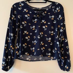 Hollister long sleeve top